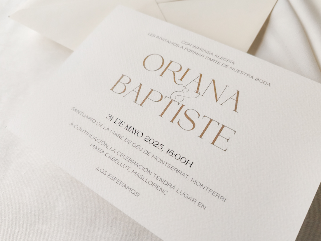 invitación elegante con ilustración a mano alzada